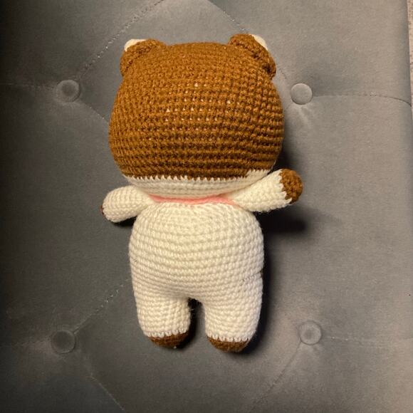 Crochet amigurumi cat. Excellent condition high-quality. 8 1/2” x 6. - Picture 2 of 2